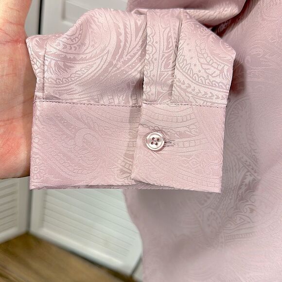Chico’s Shirt Tunic Size 1 (8) Pink Long Sleeve Silky Paisley - Picture 7 of 13